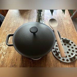 Our place perfect pot